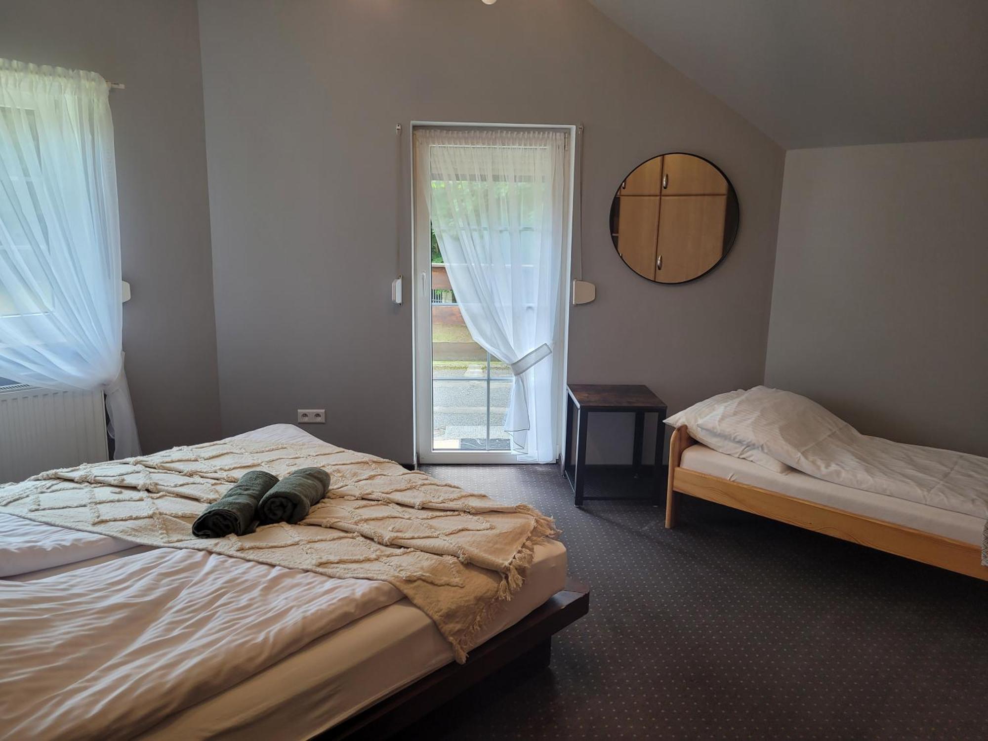 Villa Dom Majka Z 5 Sypialniami à Szklarska Poreba Extérieur photo